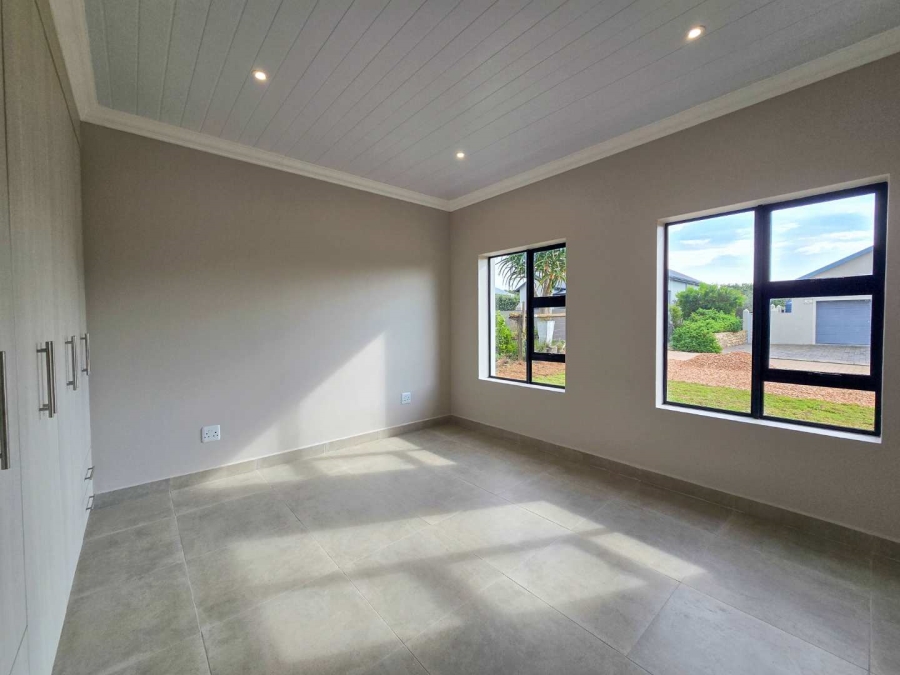 3 Bedroom Property for Sale in Stilbaai Wes Western Cape